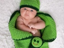 Crochet diaper cocoon for newborns