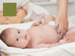 Green stools with mucus in children