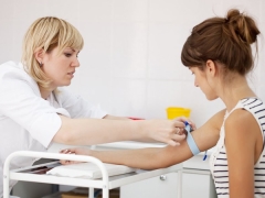 Prueba de sangre para un niño