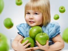 Menu di un bambino in 3 anni: principi di nutrizione