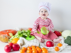 Menú de un niño a los 9 meses: la base de los principios de dieta y nutrición.