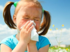 Allergic rhinitis in a child: symptoms and treatment