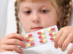 Hai bisogno di antibiotici per bambini con tosse e naso che cola?