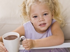 From what age can cocoa be given to a child?