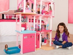 Casa de muñecas barbie