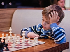 How to choose a chess for a child?