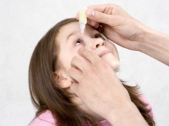 Antiviral gotas para los ojos para niños