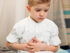 Síntomas y tratamiento de la gastritis en niños.