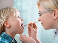 Viral sore throat in children