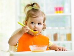 Menu di un bambino in 2 anni: principi di nutrizione