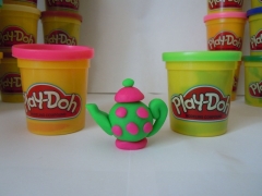 Co ślepego z Play-Doh?