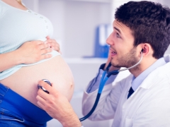 Che cosa significa la posizione della placenta sulla parete posteriore dell'utero e che cosa influenza?