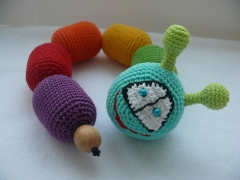 How to make a rattle? Master classes with scrap materials and crochet