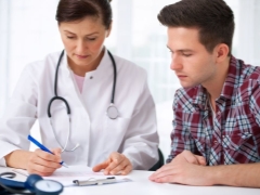 Surveys and analyzes for men in preparation for IVF