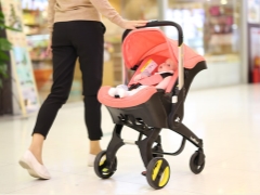 Features of children's car seats with wheels