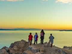 Descansa en el lago Baikal con niños.