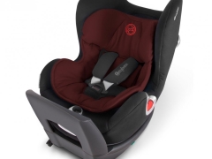 Inserts in a car seat for newborns: types and their characteristics