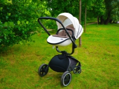 Advantages and disadvantages of eco-leather strollers