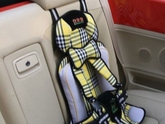 Frameless car seat: kung ano ito, ito ay pinahihintulutan ng mga patakaran at kung paano pumili?