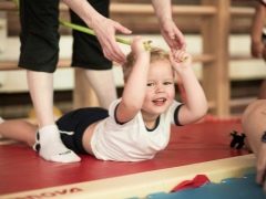 Gymnastics para sa mga bata