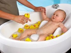 Choosing a bath for bathing newborns