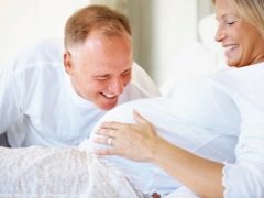 Features of childbirth after 40 years