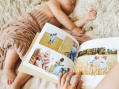 Enjoybook è un fotolibro realizzato a mano di famiglia con un design unico.