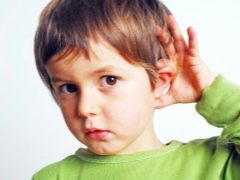 Hearing impaired children: education, hearing aids and rehabilitation