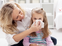 Overview of the means of a cold for children. How to choose the most effective and safe means?