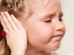 Características del tratamiento de la otitis media en niños en el hogar.