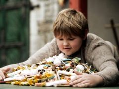 Why does a child eat a lot and what to do?