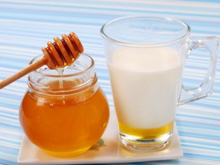 Milk with cough honey