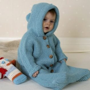 Knitted handmade sleeping bag for newborns