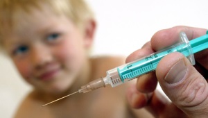 È possibile vaccinare un bambino con il raffreddore?