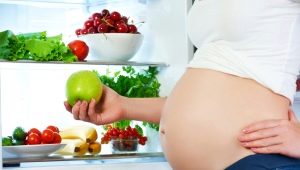 Nutrición de una mujer embarazada en el tercer trimestre.