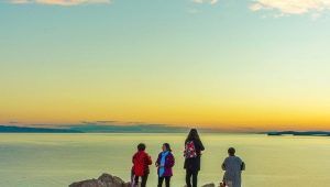 Descansa en el lago Baikal con niños.