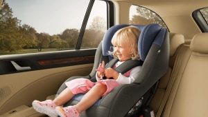 Children's car seats: features of the choice and operation