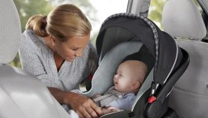 Avtolyulki para bebés: ¿qué son y cómo transportar a los bebés con su ayuda?