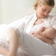 What to do when hiccups in newborns and infants after feeding?