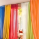 Cortinas para la habitación infantil: novedades de diseño.