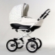 Classic strollers: traditional shapes and designs