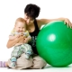 Esercizi su fitball per bambini