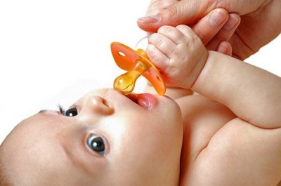 Abandoning the pacifier in the child's life