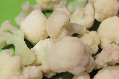 Lure cauliflower in winter - frozen