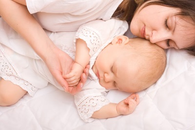 Bambino che si addormenta