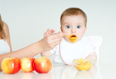 Introducción de alimentos complementarios.