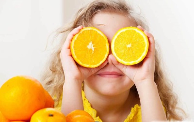 Vitamine alla frutta per bambini