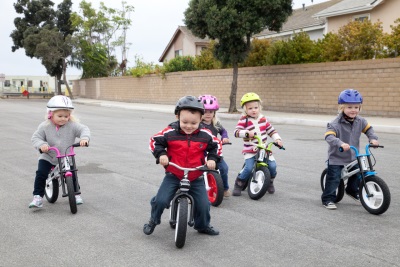 Niños en la moto