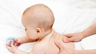 Baby cough massage