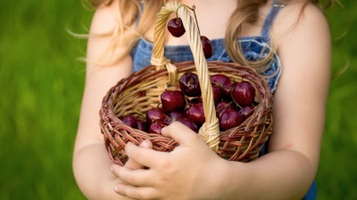 Dolce ciliegia nei bambini